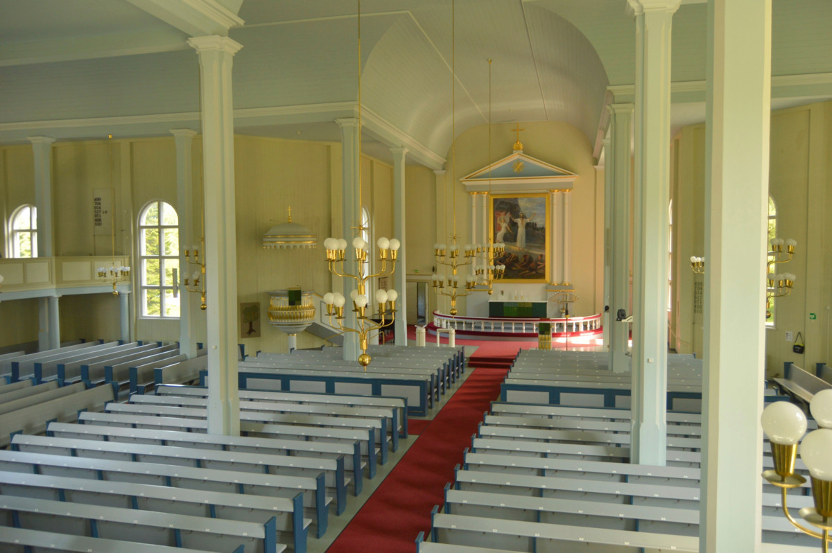Heinäkuussa Kuhmon kirkossa kuullaan osa Kuhmon Kamarimusiikkijuhlien konserteista. Kuva: Niera/Wikimedia commons