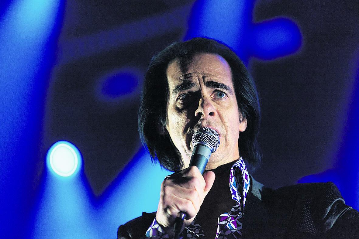 Karismaa. Jo yksistään Nick Cave olisi tehnyt Flow-festivaalista hienon kokemuksen.