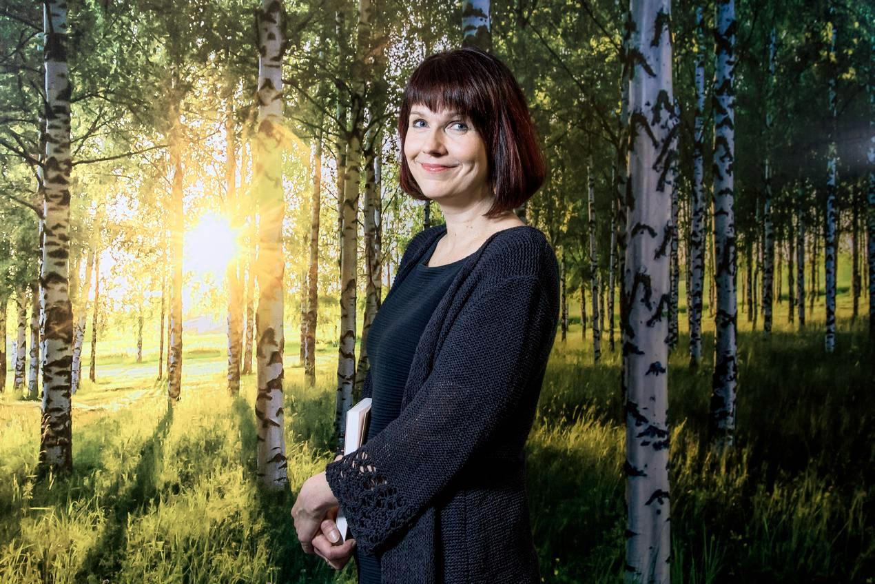 Kaunis alasti teini-ikäisten tyttöjen