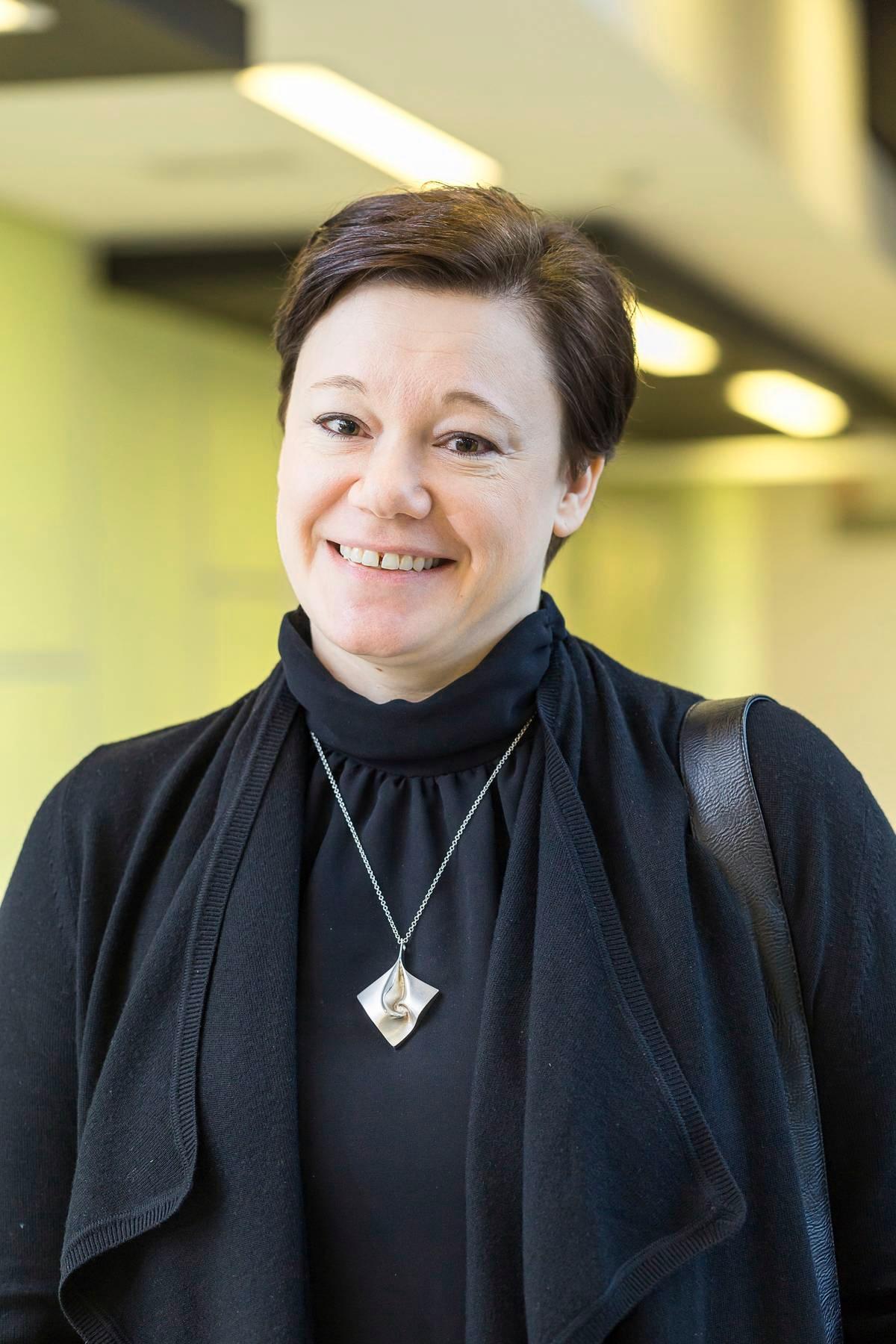 Melko karvainen teini