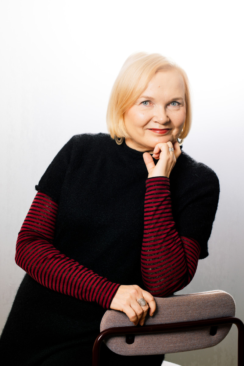 Pariskunnalla voi olla tarve käsitellä hyvinkin erilaisin tavoin isoa elämänmuutosta, tietää Elisabeth Falck. Kumppanille kannattaakin kertoa, miksi toimii kuten toimii.