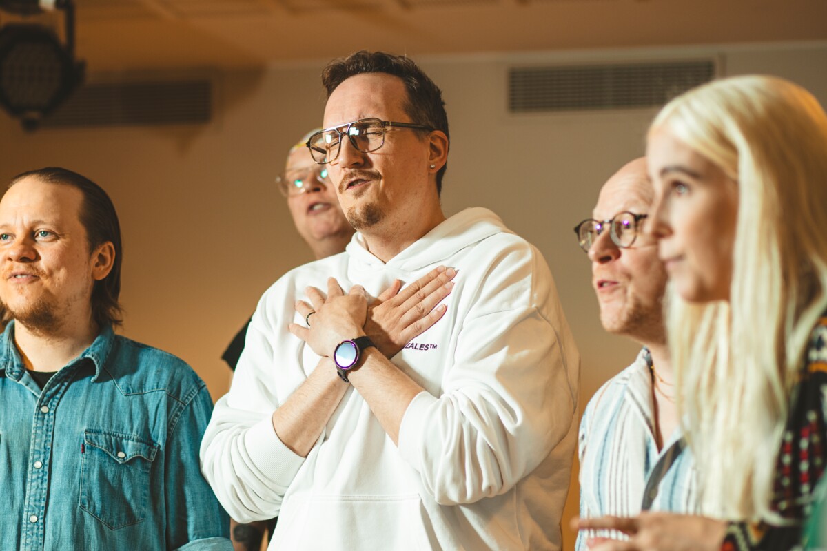 Ville Anttilan mielestä gospelin ytimessä on ilosanoma, johon kuuluu armo, ilo ja toivo.