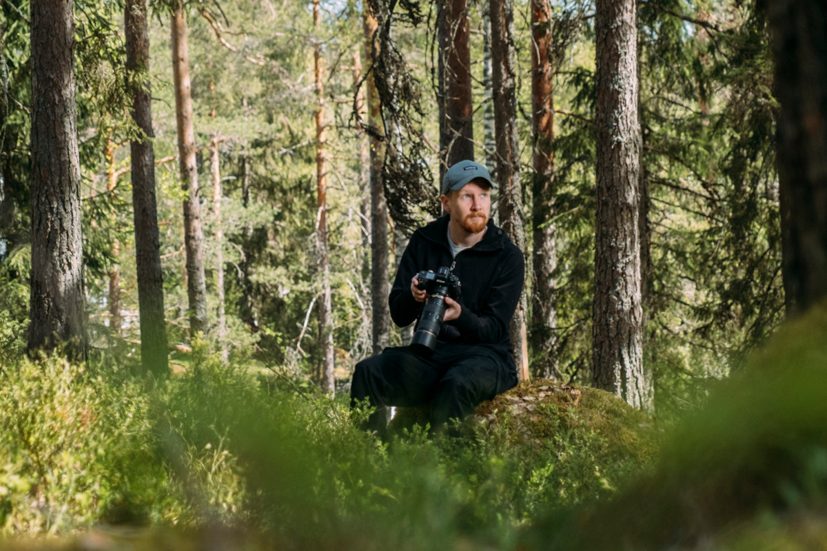 Konsta Punkka alkoi saada mainetta luontokuvaajana jo lukioiässä. Nyt 31-vuotiaana hän on tyytyväinen siihen, että harrastuksesta tuli työ ikään kuin omalla painollaan, hän ei varta vasten tavoitellut mainetta eikä mammonaa.