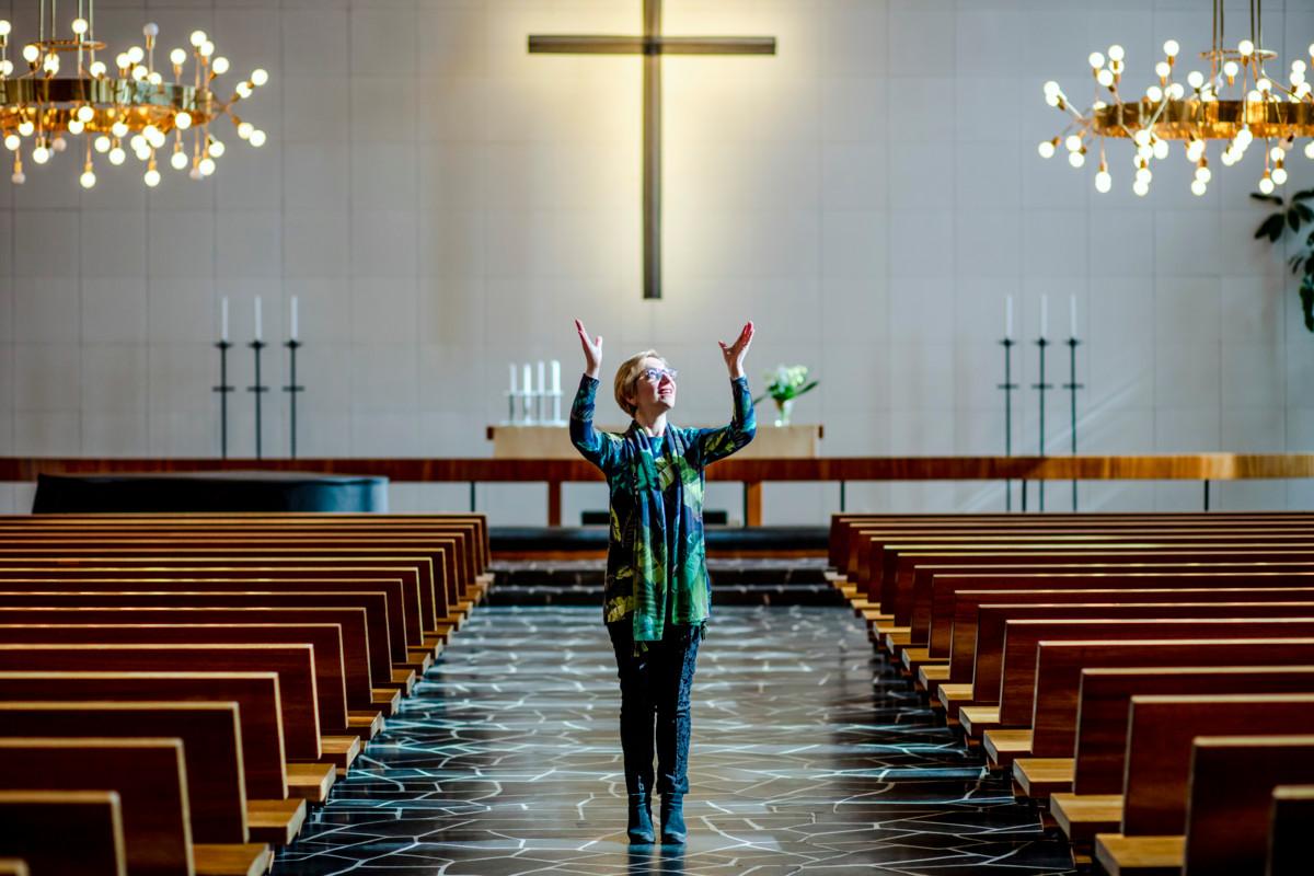 Meilahden kirkko on toiminut Nina Pakkasen johtaman gospelkuoron harjoitus- ja esiintymispaikkana alusta lähtien.