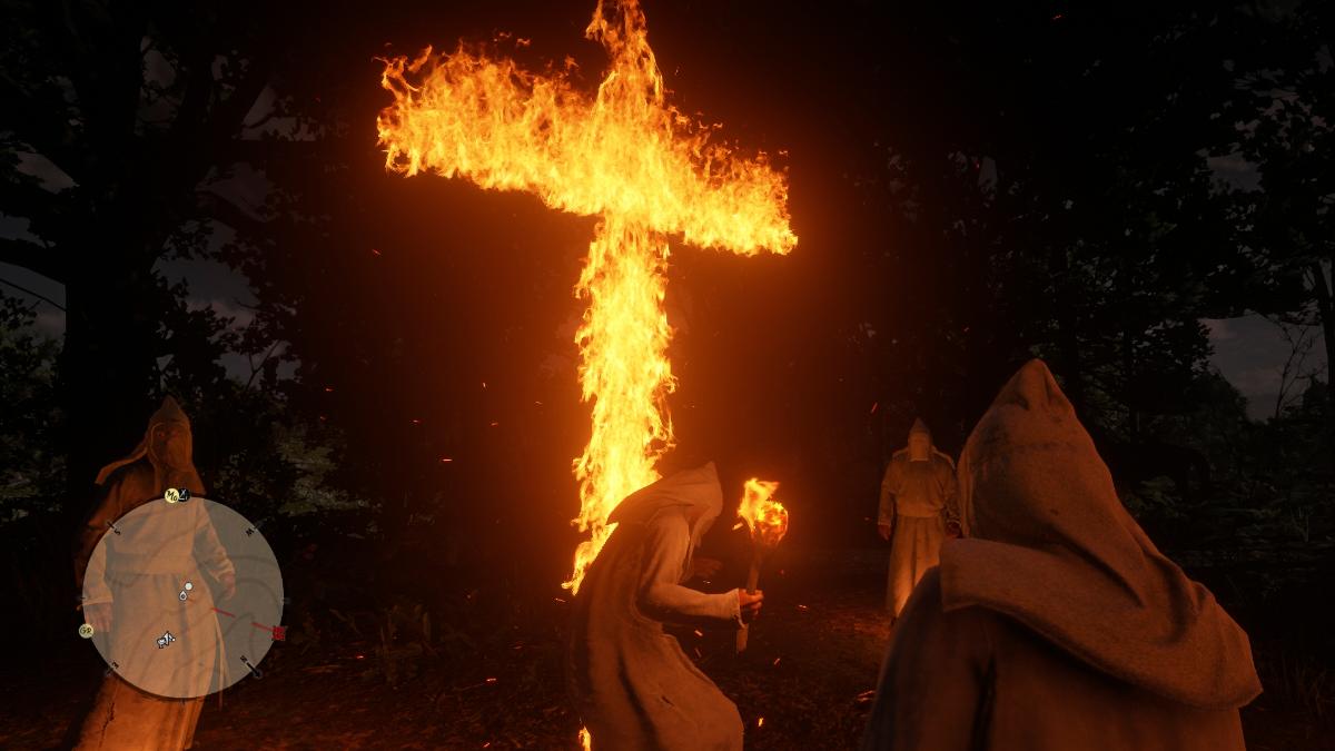 Osa Red Dead Redemption 2:n komediaa ovat toisiaan ristien polton lomassa telovat Ku Klux Klanin jäsenet. Pelissä on monia syviä teemoja, mutta uskonnot eivät saa paljoakaan huomiota.