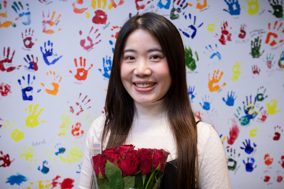 – Seurakunnasta saan rohkeutta kohdata elämäni haasteita, sanoo luterilaiseen kirkkoon liittynyt Mandy Liu kastehetken jälkeen.