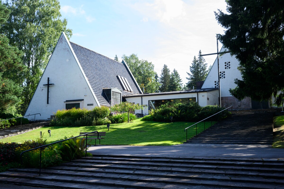 Honkanummen hautausmaan kappeli.
