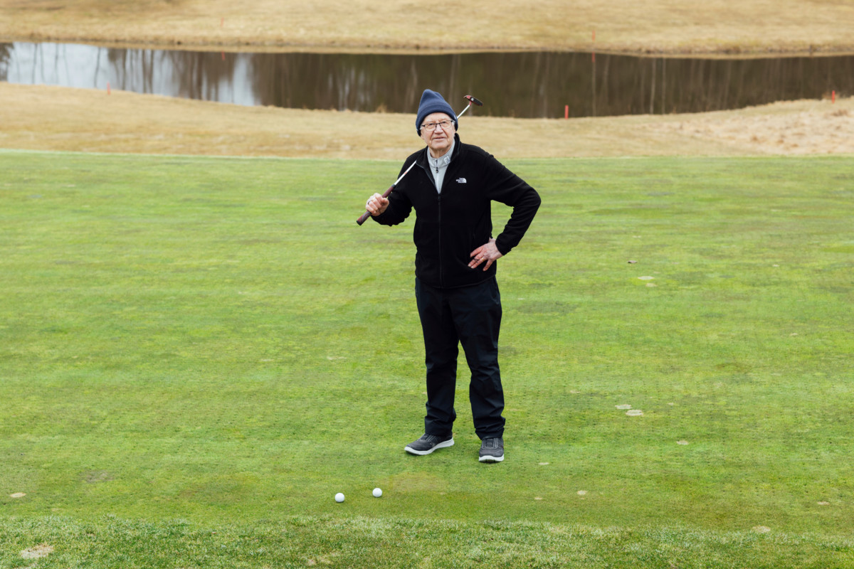 ”Idea hyväntekeväisyysgolfkisasta tuli aikoinaan Myyrmäen seurakunnasta. Me järjestämme sen mielellämme. Tänä vuonna keräyksen tuotolla autetaan vanhuksia”, kertoo Ahti Hiironen.