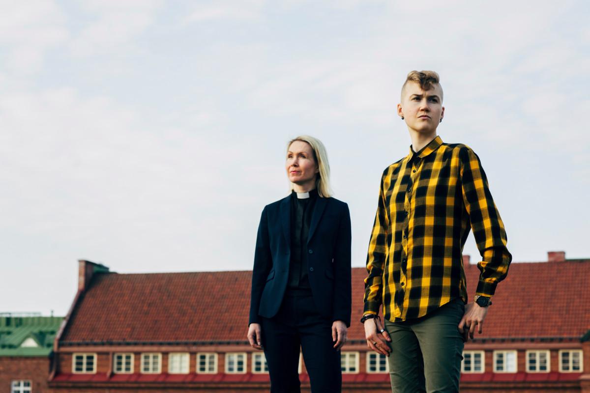 Hilkka Niemistö ja Sanna Jetsonen toivovat, että Elokapina-liike löytää ilmastomessusta lisää jäseniä.