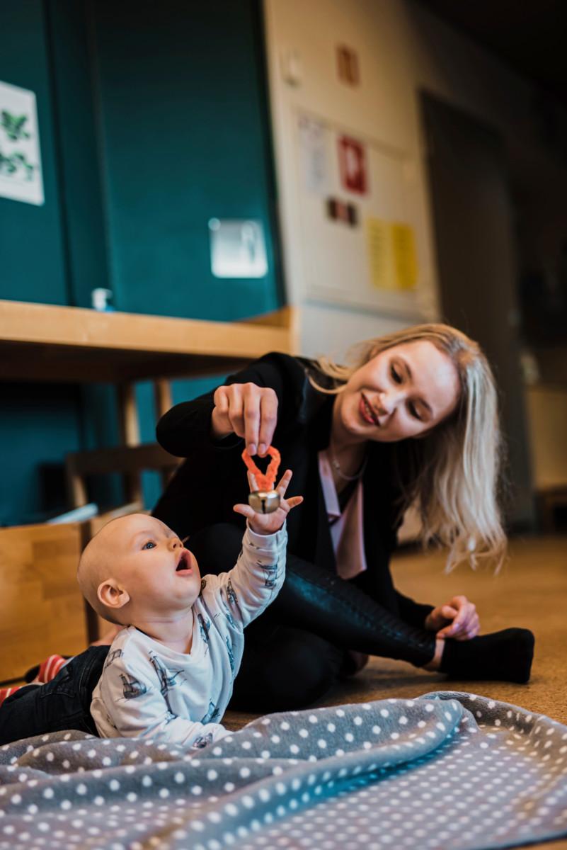 Alkulaulun aikana sai tutustua kulkusiin.