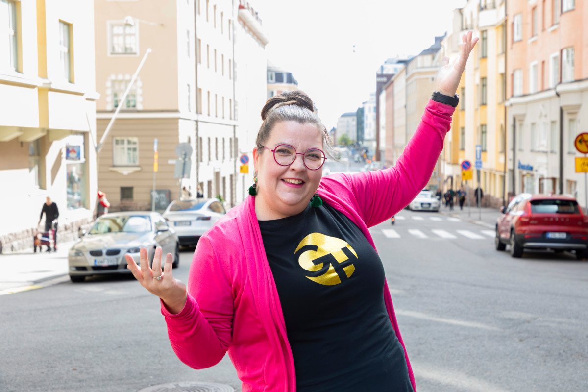  ”Kuoron ja yleisön yhteys on konserteissa tosi vahvaa. Yhteisen ilon määrä on huikea juttu”, Johanna Andelin hehkuttaa.