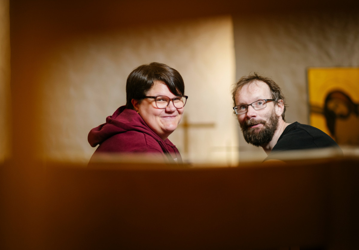Työvalmentaja Nea Helmi kertoo, että jokaisella harjoittelijalla on jokin erityistaito. Olli Laaksosen mukaan hänen oma vahvuutensa on positiivisuus.