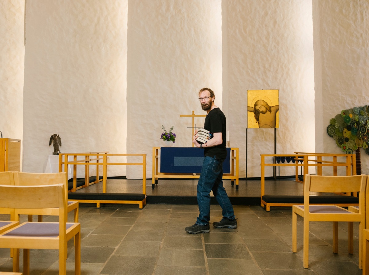 Olli Laaksonen kokee itsevarmuutensa kasvaneen, kun hän sai vastuuta messun järjestelytehtävissä.