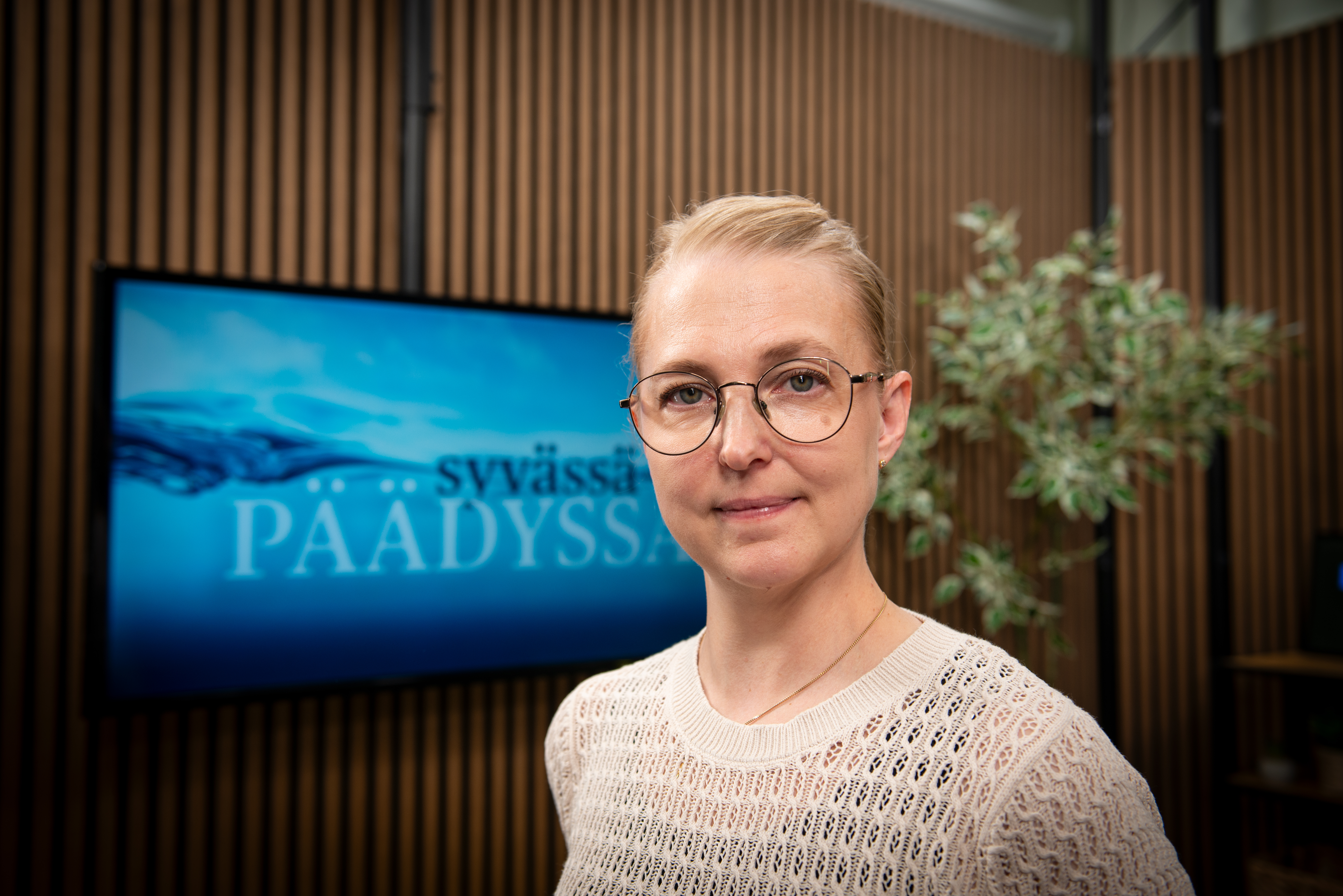 Hyvinvointiteologian apulaisprofessori Suvi-Maria Saarelainen Itä-Suomen yliopistosta.