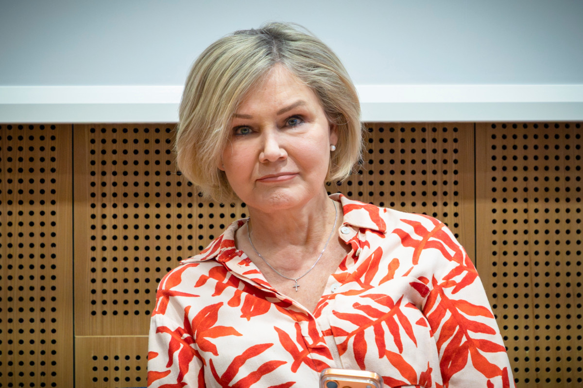 “Se, miten kristittyjen syrjintä muuttuu vainoksi, perustuu usein rikoslain venytettyyn tulkintaan”, entinen europarlamentaarikko Eija-Riitta Korhola-Dunderfelt sanoi WWL-raportin julkistamistilaisuudessa.