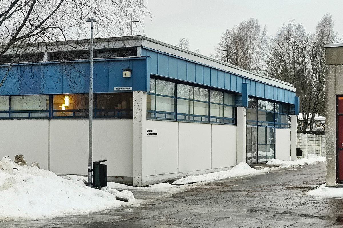 Siltamäen seurakuntakoti kuvattuna helmi-maaliskuun vaihteessa 2026.