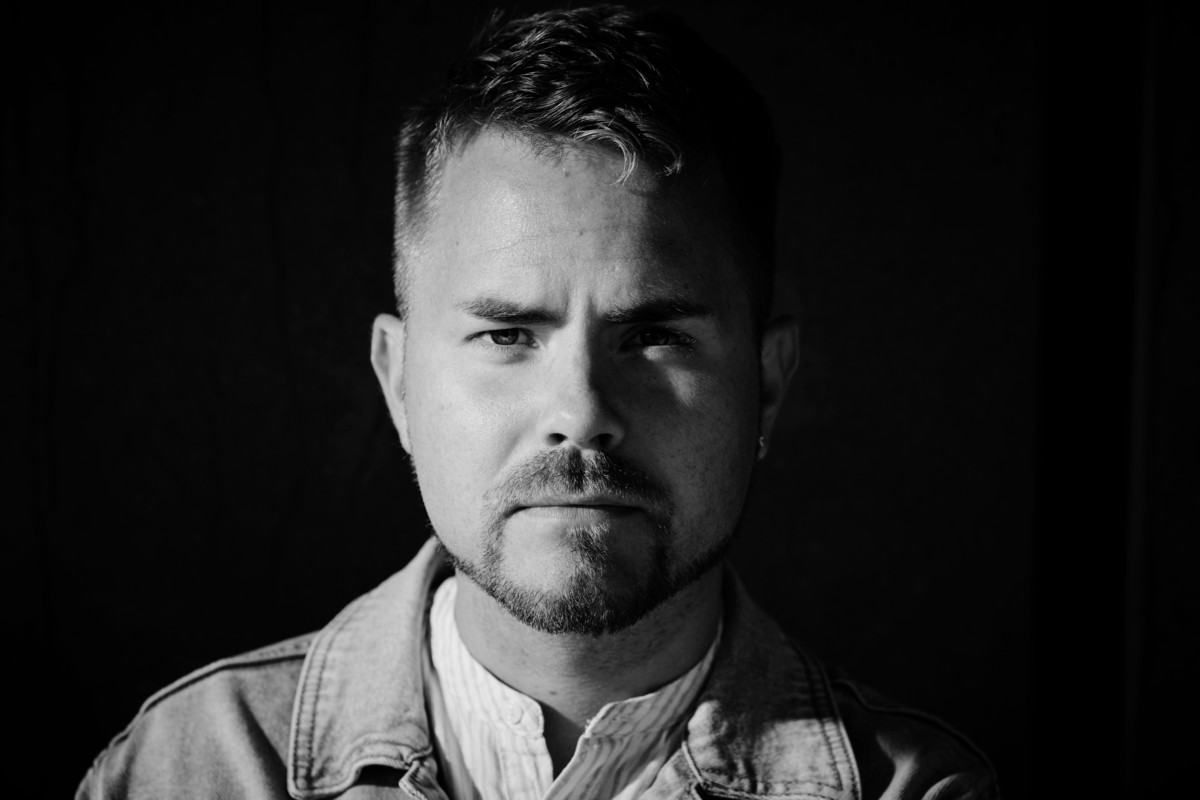 Patrick Tiainen perusti parikymppisenä oman seurakunnan Kokkolaan. Nyt kolmekymppisenä hän miettii, mitä elämällään tekisi.