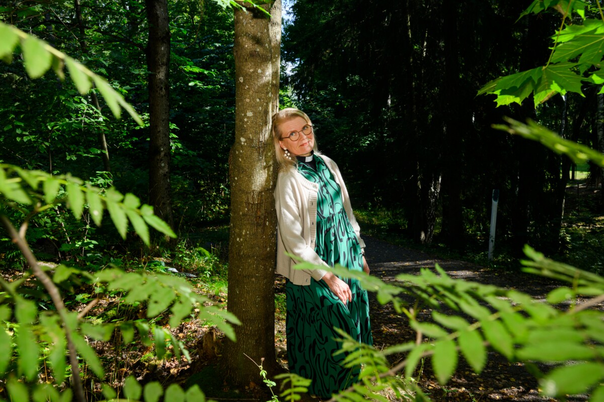 Lokakuun luontokävelyn teemaksi Sari Kokkonen on valinnut kohtuullisuuden.