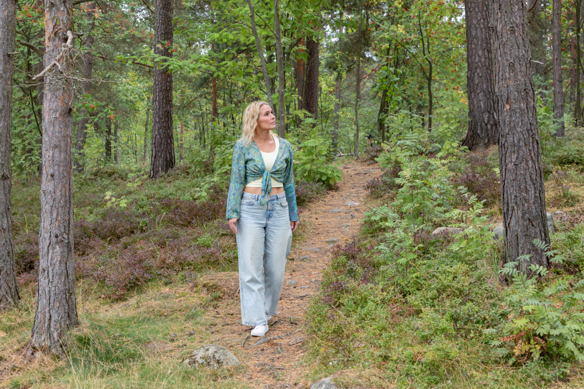 Sanna Wikströmin mukaan hidastamisen taustalla on kaipuu kuunnella, miltä itsestä tuntuu, ja aistia, millaista elämä on.