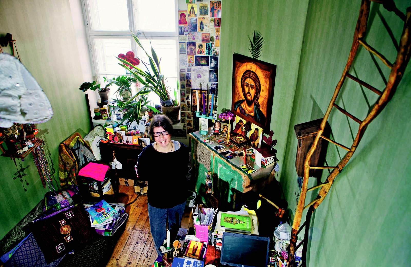 Iraiida Lukka-de Groot asuu kompaktissa kodissaan Helsingin Punavuoressa.