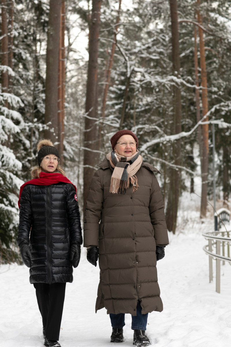 Sairaalapappi ja terveystieteiden tohtori Virpi Sipola ja terveystieteiden tohtori Mirja Sisko Anttonen puhuvat Death-Café-illassa tiistaina 17.3. kello 18 Espoonlahden kirkolla. 