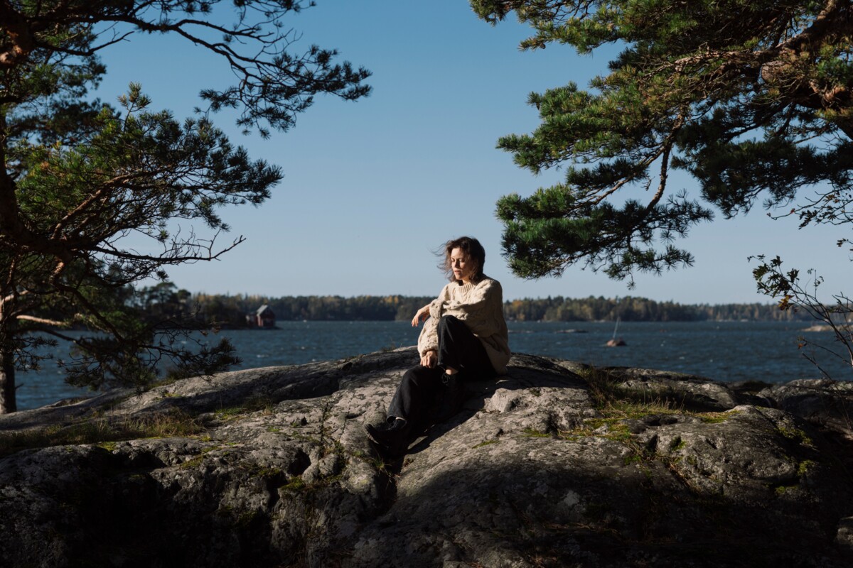 ”Vuonna 2016 julkaisin ensimmäisen EP:ni, ja ensi keväänä lähden 10-vuotiskiertueelle”, kertoo Ylva Haru.