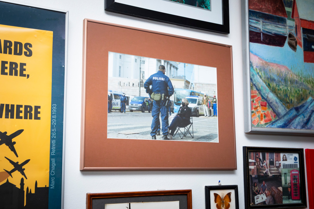 Valokuva Railista mielenosoituksessa.