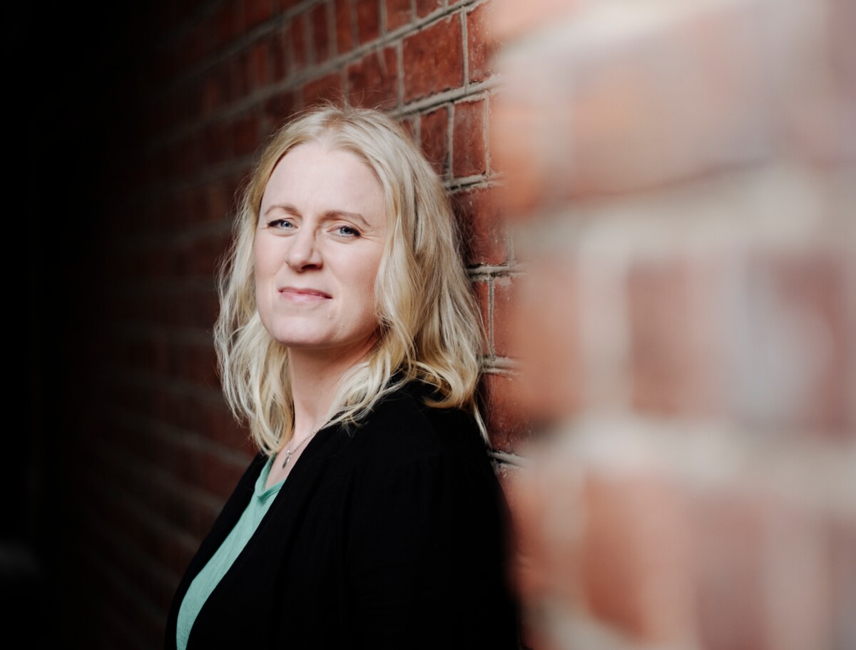Väestöliiton terapiapalveluiden erityistason seksuaaliterapeutti Liina Sievers ajattelee, että Jeesukselta voi oppia ainakin halua auttaa ja palvella muita.