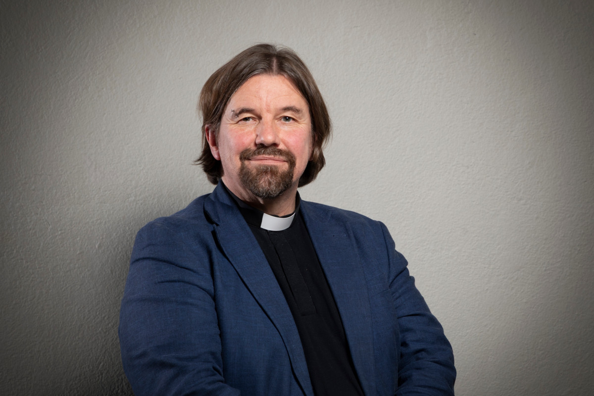 Kari Kanala: Kirkon pitää olla heikompien puolella ja tuoda ihmiset yhteen; julistaa armon evankeliumia ja tuomita toisten kaltoinkohtelu. Jokainen meistä on arvokas Jumalan kuva.