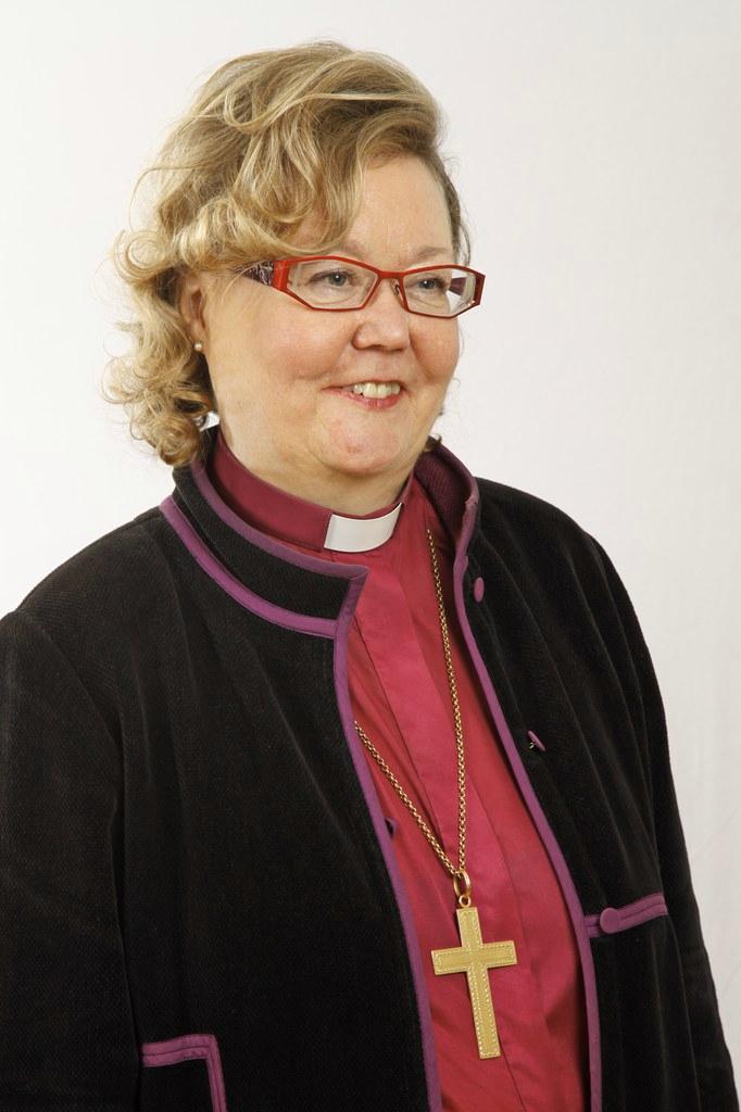 Irja Askola.