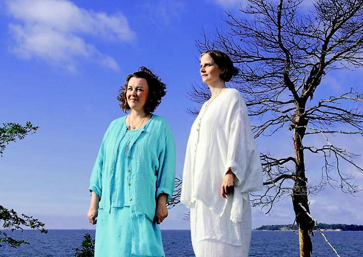 Johanna Korhosen ja Hilkka-Liisa Vuoren rukouslaulu soi kuulaana.