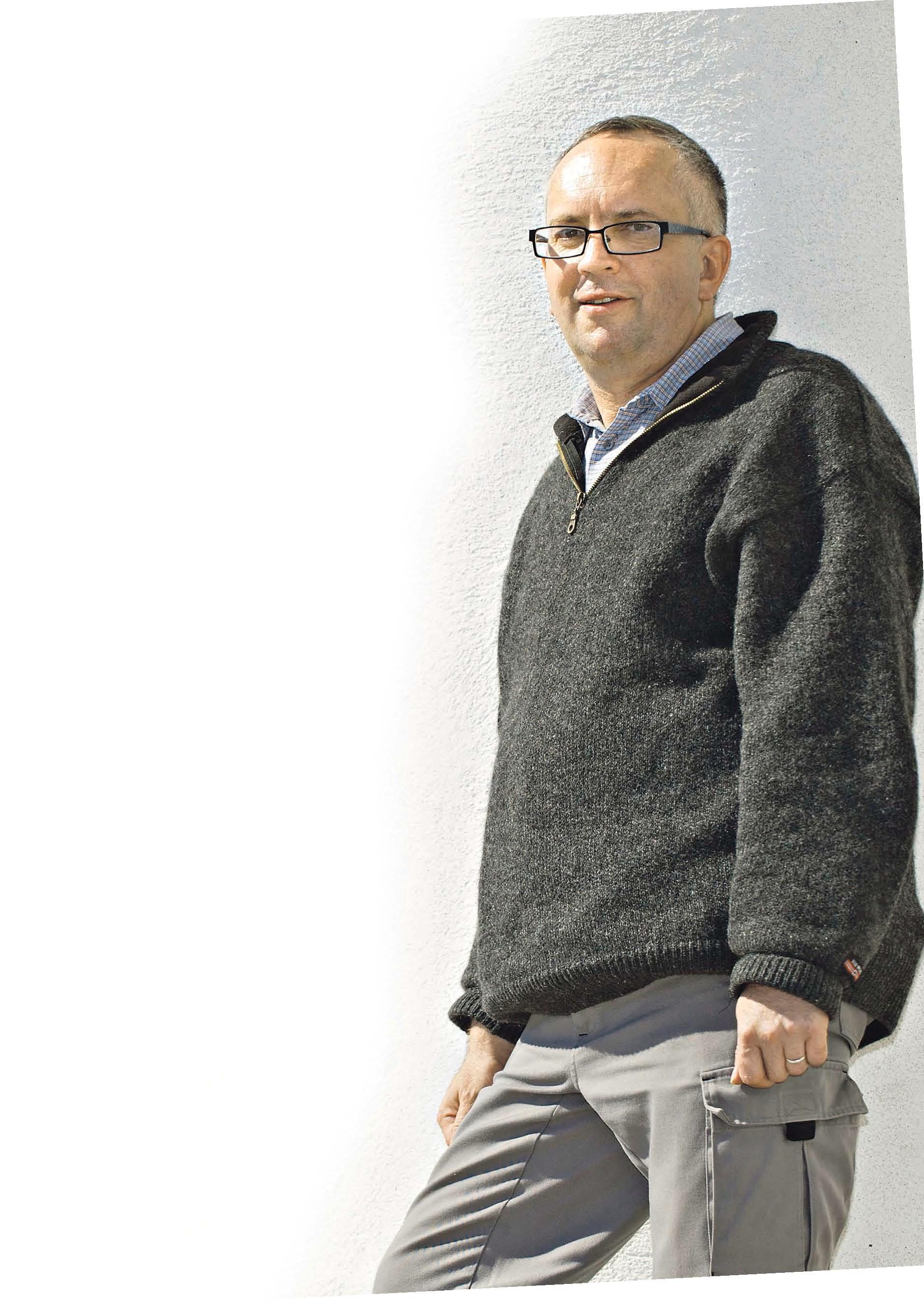 — Opettajakoulutuksen antamista taidoista on ollut hyötyä. Osaan puhua hitaasti ja selvästi ja kertoa saman asian kolmella eri tavalla, kertoo Taizén veli Stephen.