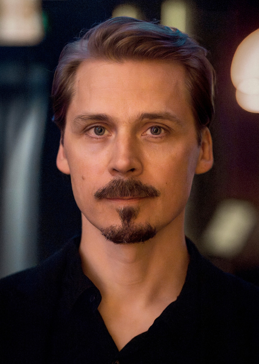 Ohjaaja-käsikirjoittaja Markus Lehmusruusu halusi pysyä rehellisenä oman luontosuhteensa ristiriitaisuudelle. Kuva: Pietari Peltola.