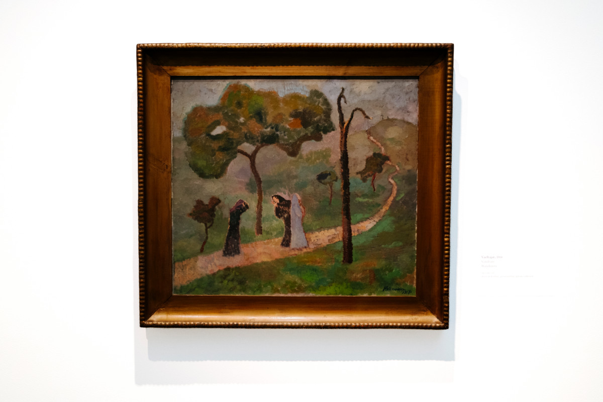 Vaeltajat-maalauksessa vuodelta 1914 näkyvät Pariisiin tehdyn opintomatkan ja jälki-impressionismin vaikutteet.