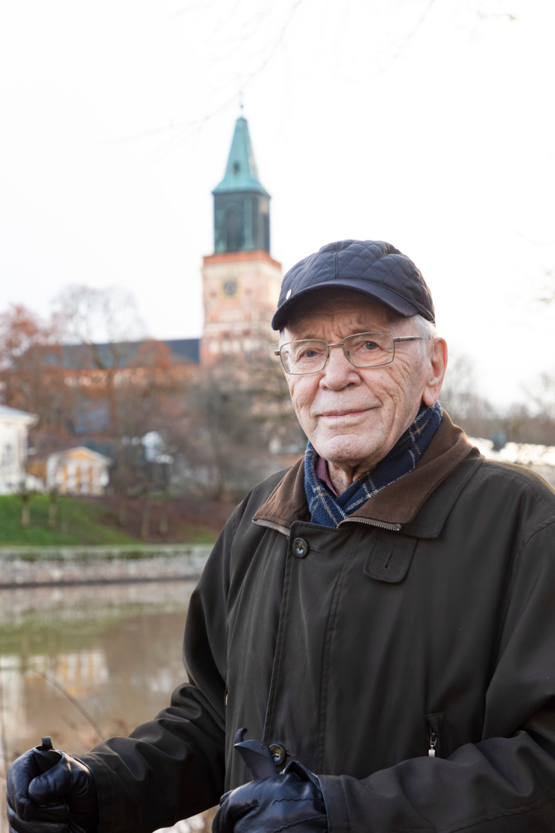 John Vikström kertoo odottavansa joulua, joka tuo hänen kotiinsa odotettuja vieraita.
