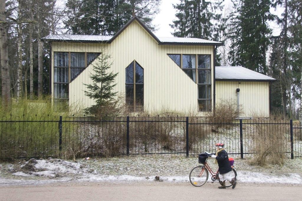 Päiväkummun seurakuntatalon tontti on saatu aikanaan lahjoituksena.