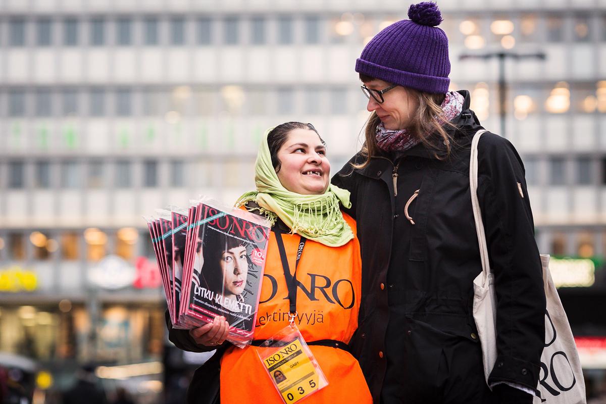 – Ison Numeron myyjät yrittävät löytää itselleen paremman elämän, eikä siinä ole mitään pahaa, sanoo päätoimittaja Hannele Huhtala.