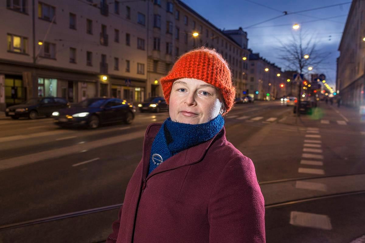 Aktiivimallissa ei ole kyse työttömyydestä, vaan se on osa halpatyömarkkinoiden luomista, sanoo Anna Koskela.