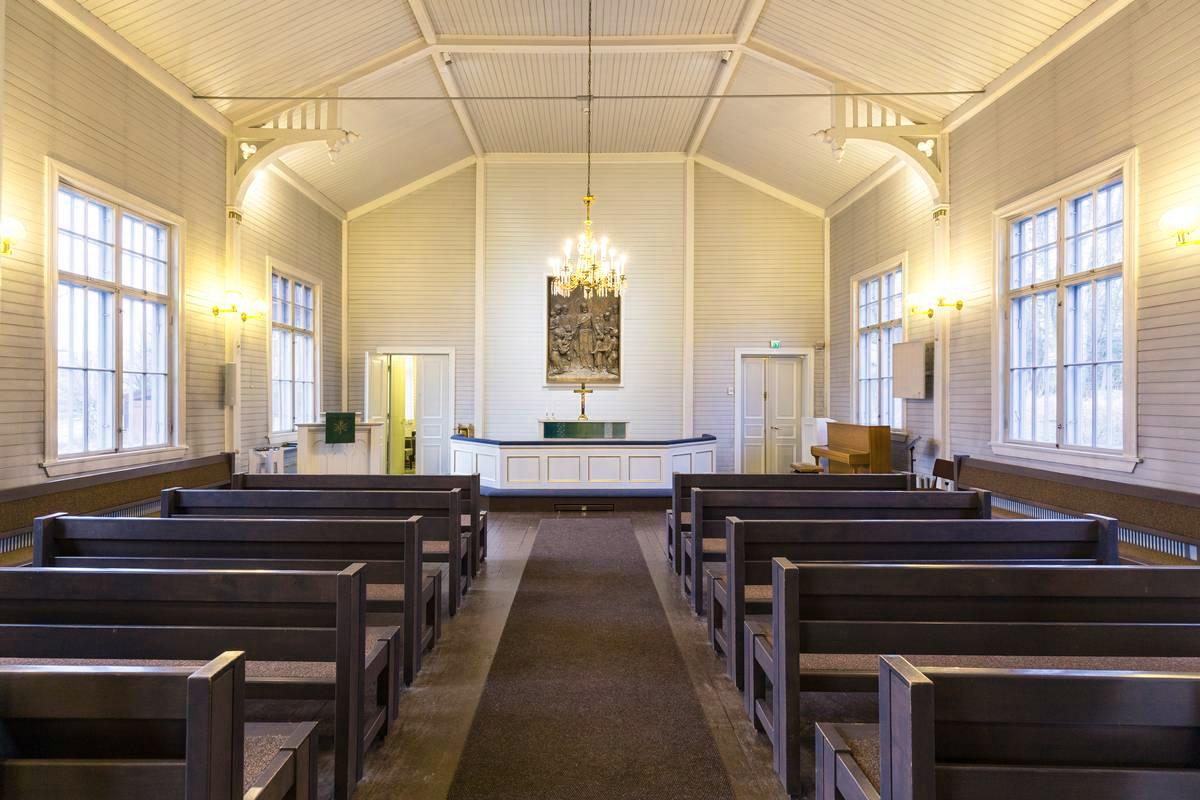 Oulunkylän vanha kirkko rakennettiin alunperin rukoushuoneeksi. Kuva Esko Jämsä.