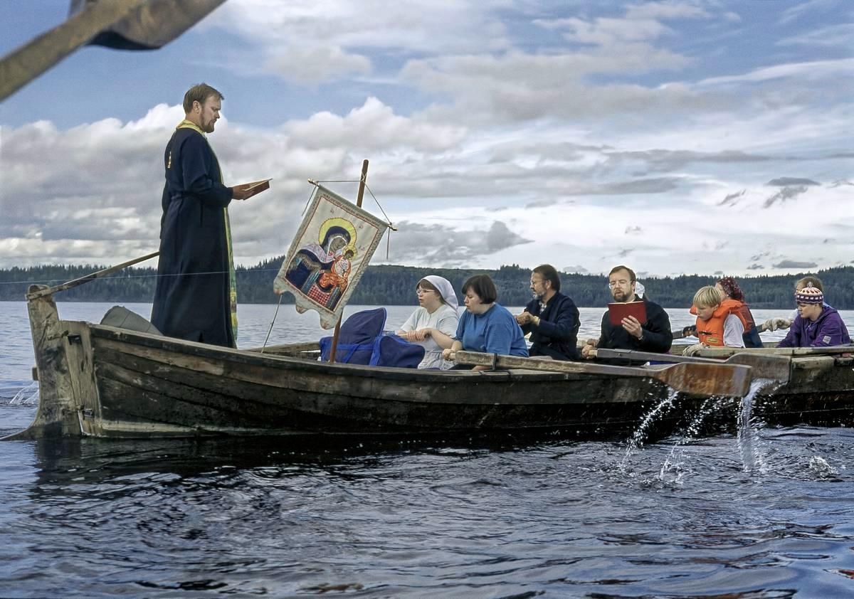 Ristisaatto Pielisellä Juuasta Lieksaan vuonna 1995.