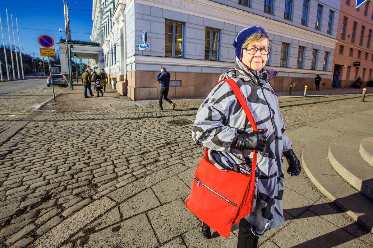 – Välillä vaikuttaminen on hyvin turhauttavaa, välillä taas onnistuminen palkitsee, sanoo Vasemmistoliiton kaupunginvaltuutettu Eija Loukoila.