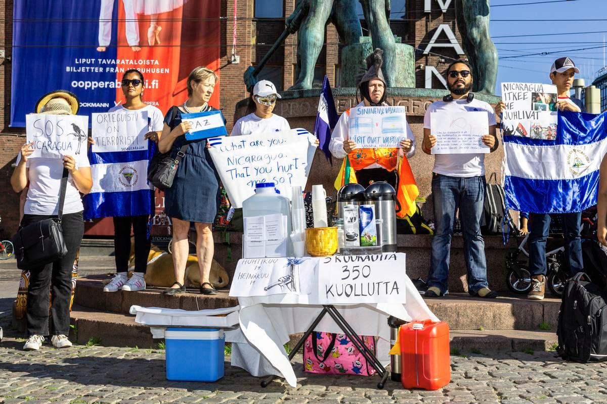 Nicaraguan valtion joukot ovat tappaneet 350 ihmistä levottomuuksien aikana.