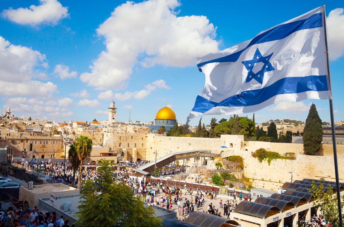 Israelin uuden lain mukaan Israel on juutalaisten kansallisvaltio.