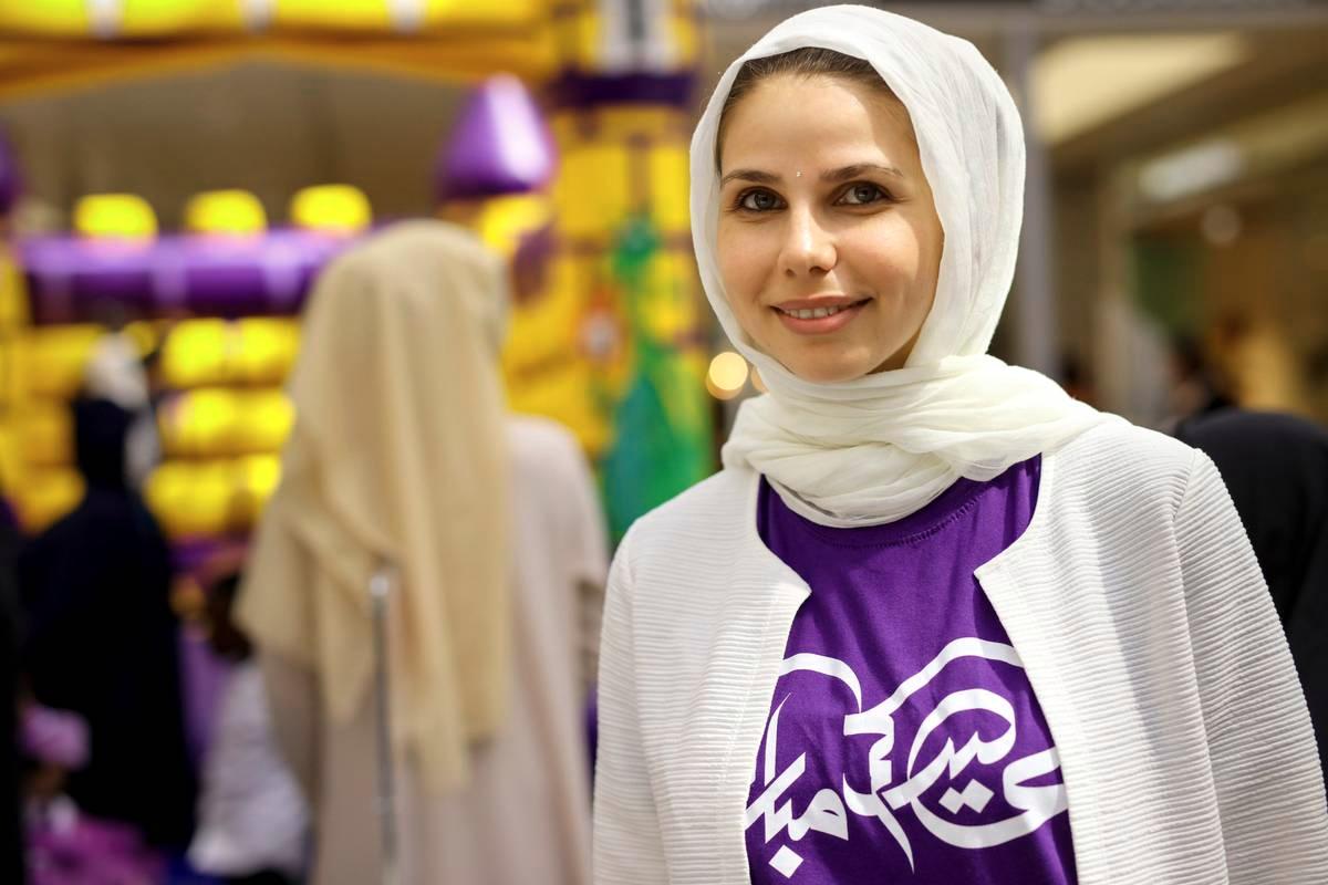 Sara Salmani ramadanin päätösjuhlassa kauppakeskus Itiksessä vuonna 2016. Kuva: Anni Reenpää / Lehtikuva