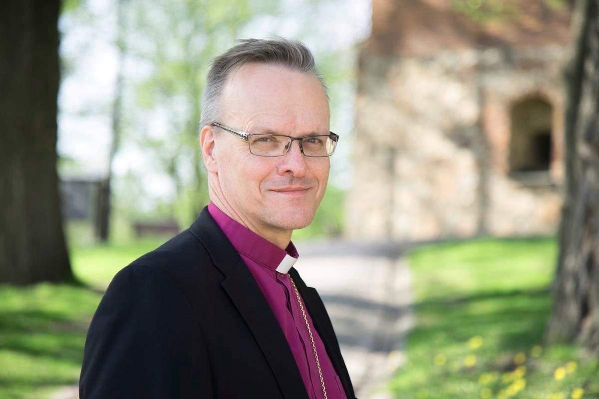 Arkkipiispa Tapio Luoma otti kirkolliskokouksen avajaispuheessaan esille ilmastonmuutoksen.