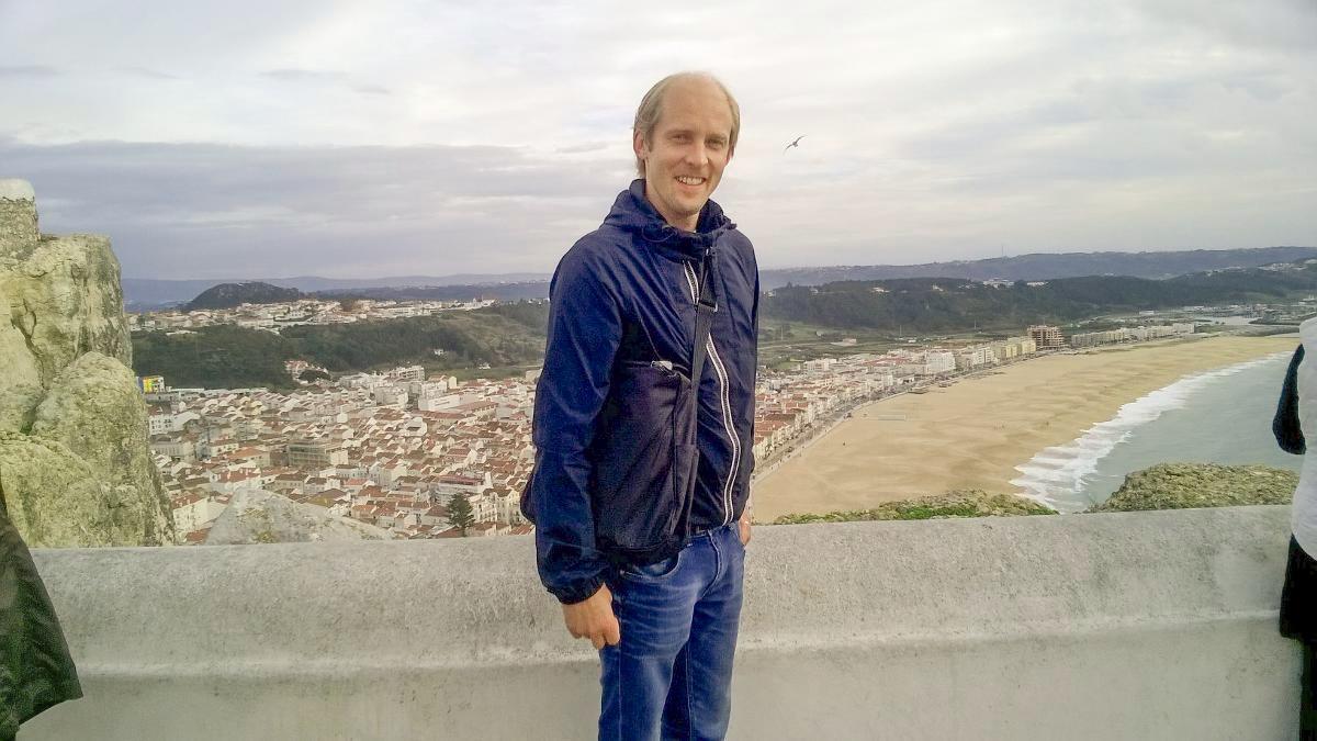 Hakunilan seurakunnan kanttori Juha Paukkeri työskentelee parhaillaan Costa Blancan alueella Espanjassa.