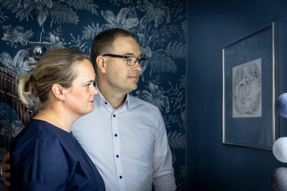 Muisto Tuomas-vauvasta elää seinälle ripustetussa piirroskuvassa, joka esittää Tuomasta. Maiju ja Jussi Tolvaselle syntyi myöhemmin kolme lasta.