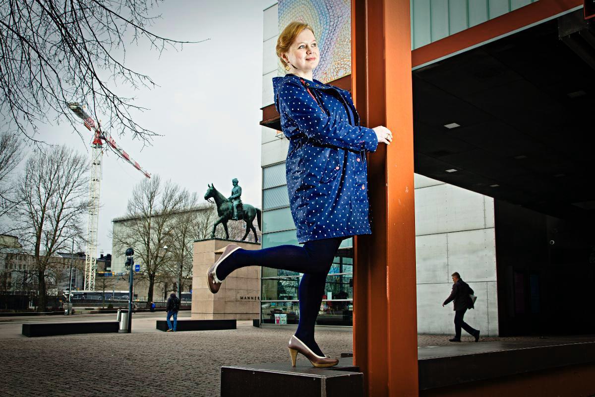 Korot kopisten -opaskirjan toisen kirjoittajan Katja Jalkasen mielestä kulttuuritapahtumien äänimaailmaan kuuluu kengän kopina.