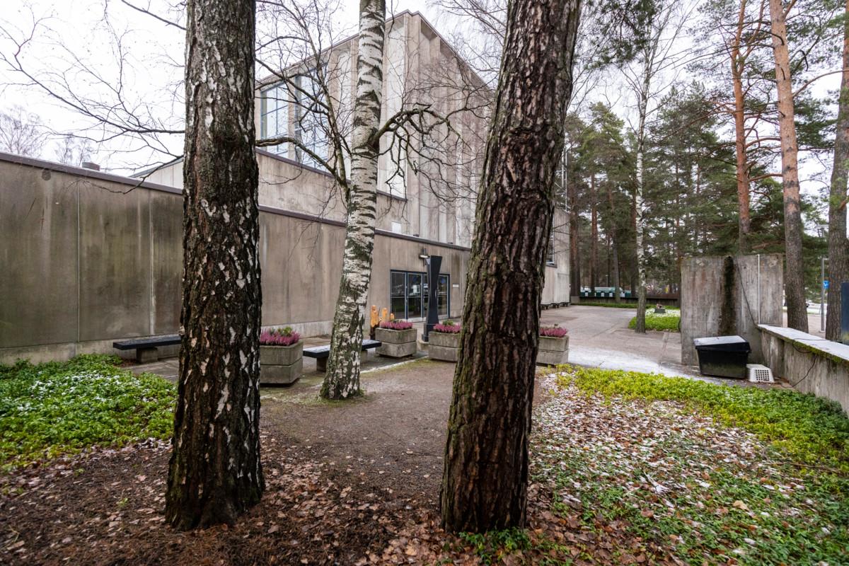 Tapiolan kirkon alkuperäiset rakenteet ovat tiukasti suojeltuja.