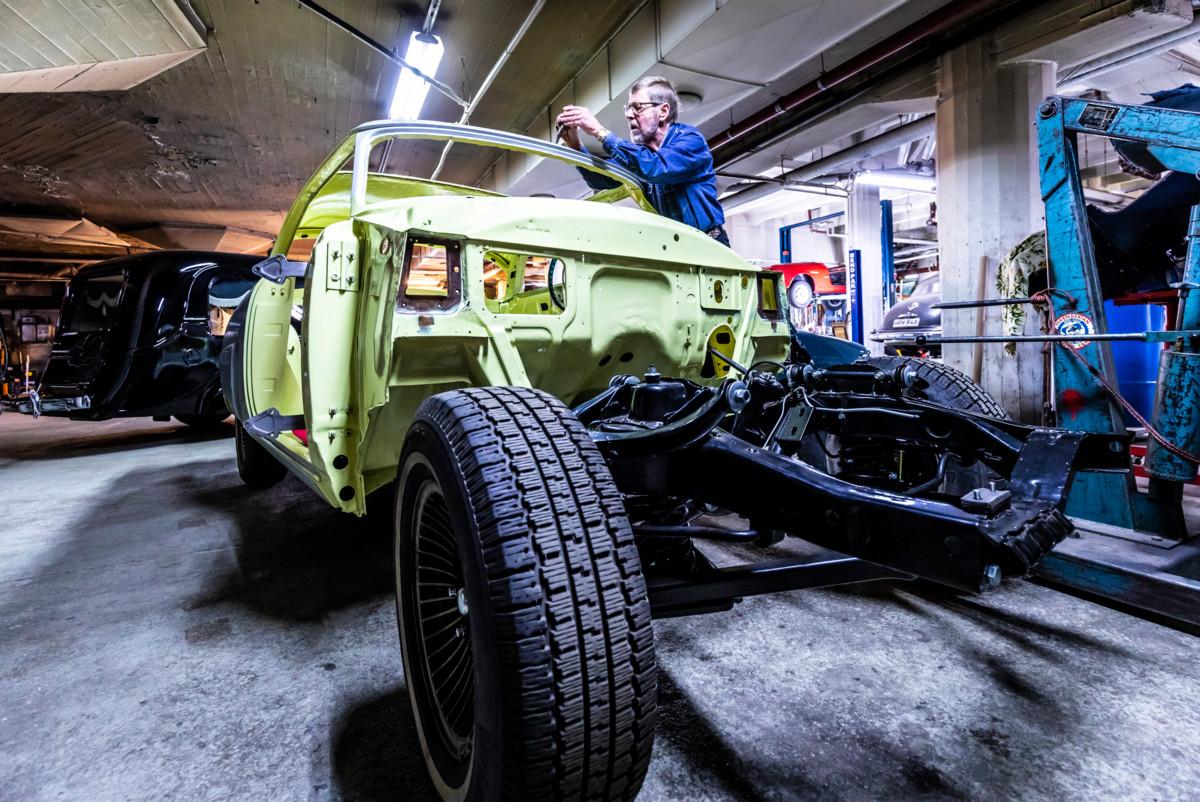 Ford Mercury vuosimallia 1954 on ollut Onni Tuomisen unelmaprojekti vuodesta 1965.